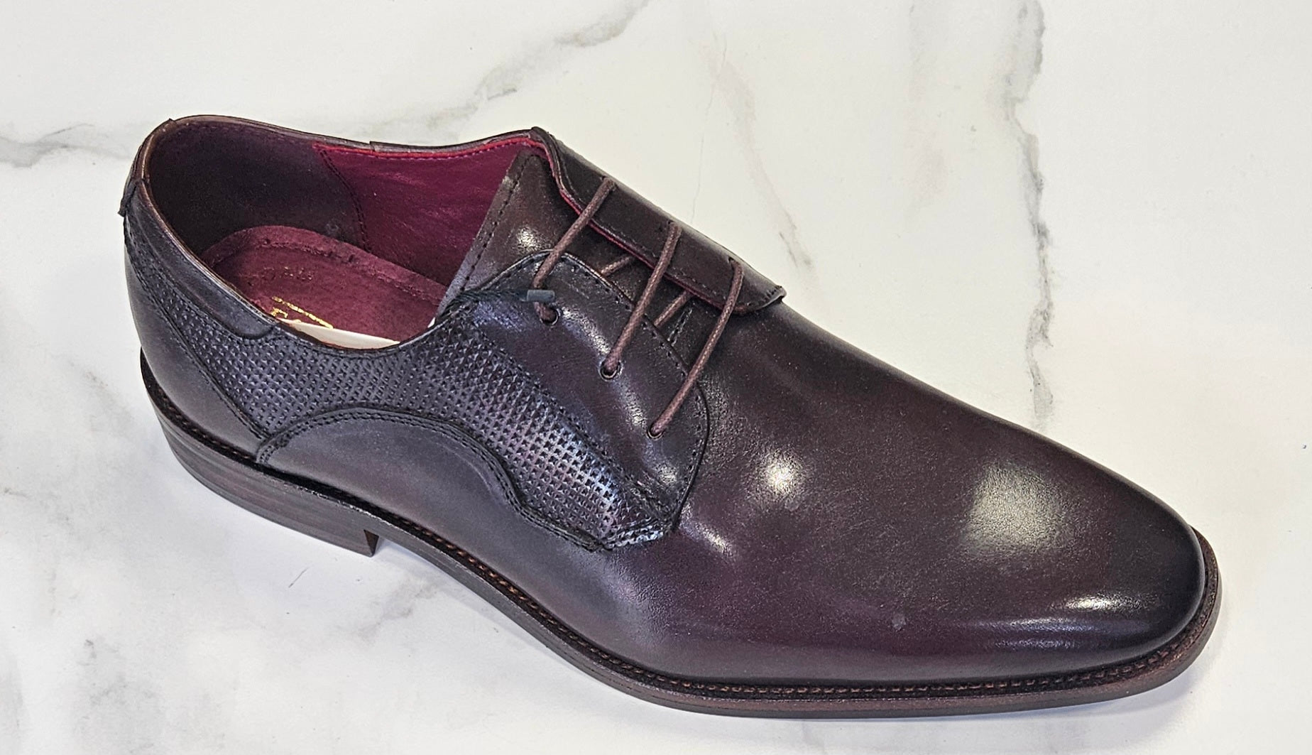 ESCAPE NIJINSKY SHOE - MAHOGANY