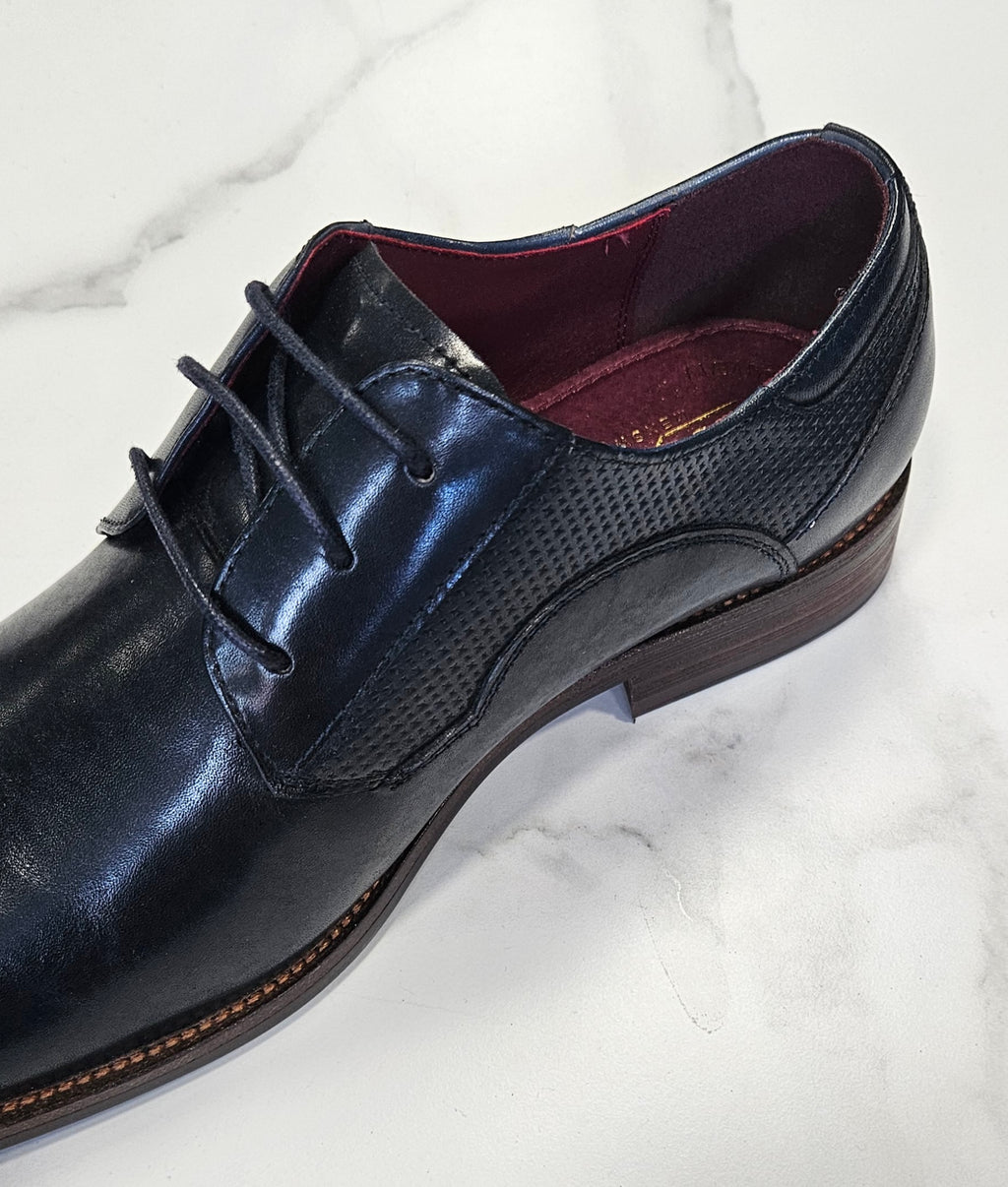 ESCAPE NIJINSKY SHOE - NAVY BLUE