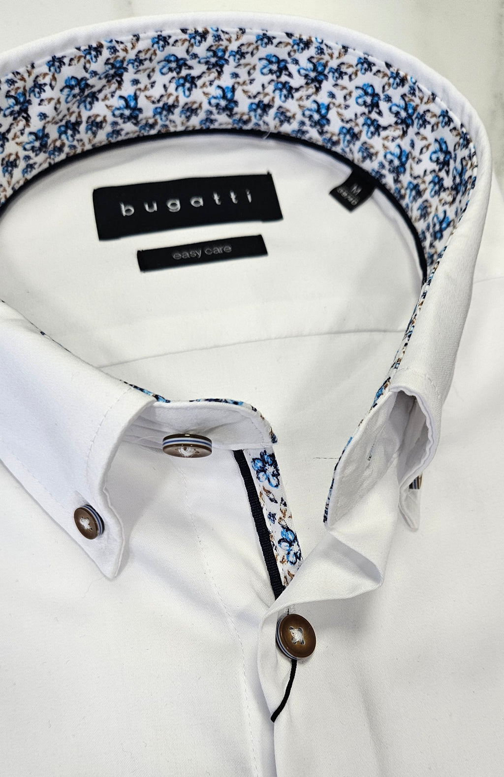BUGATTI TRIMMED COLLAR/CUFF L/S SHIRT  - WHITE