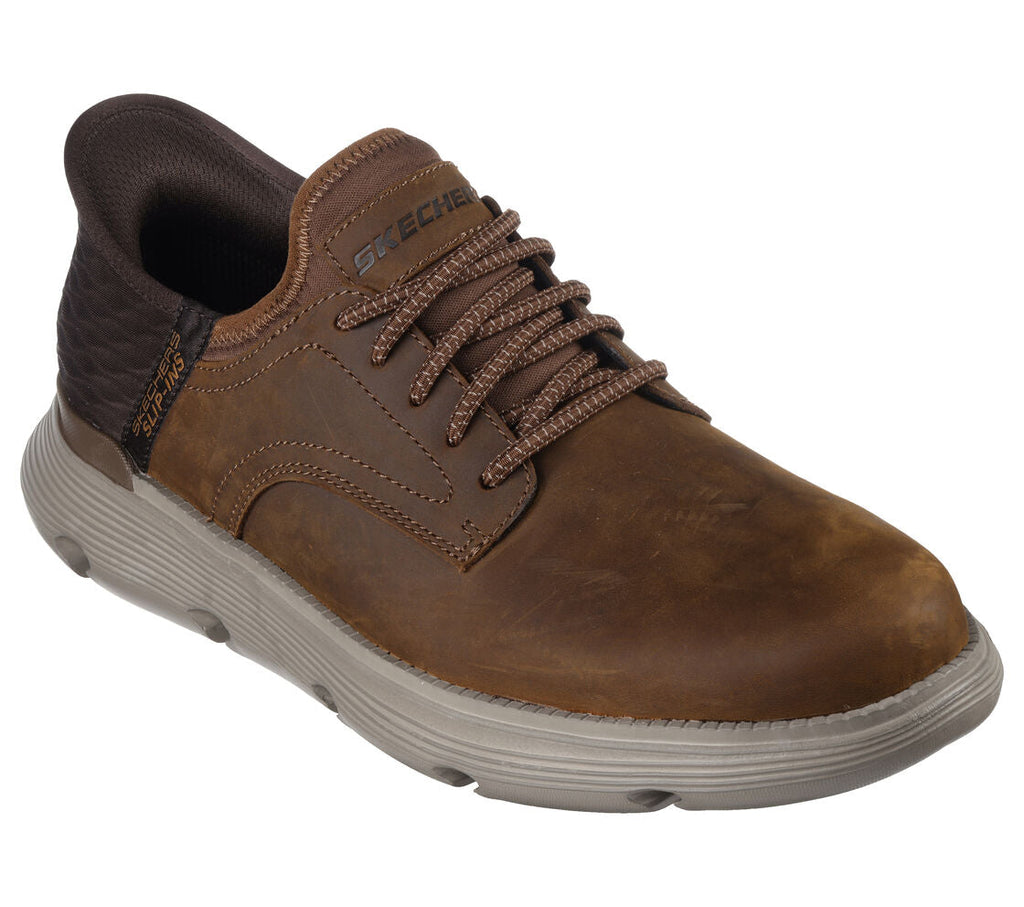 SKECHERS GARZA- GERVIN - DARK BROWN