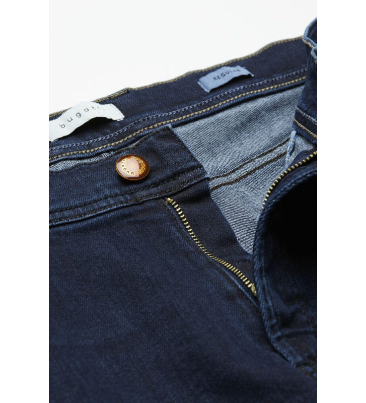 BUGATTI SOFT STRETCH JEANS  - MID WASH