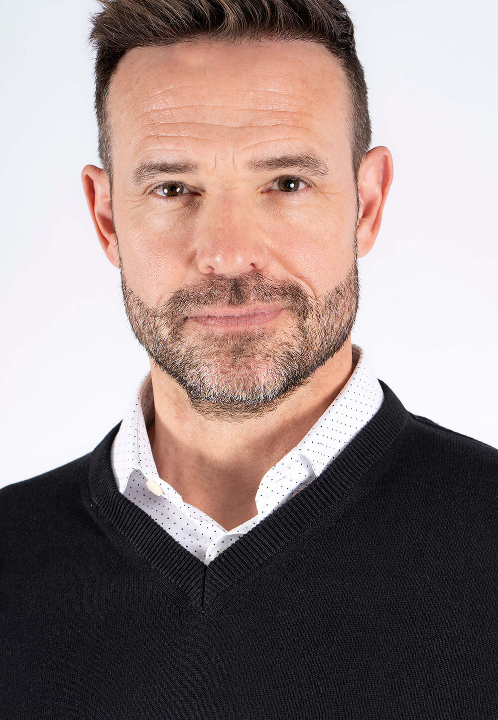 PRE END MALCOM V NECK KNITWEAR - BLACK