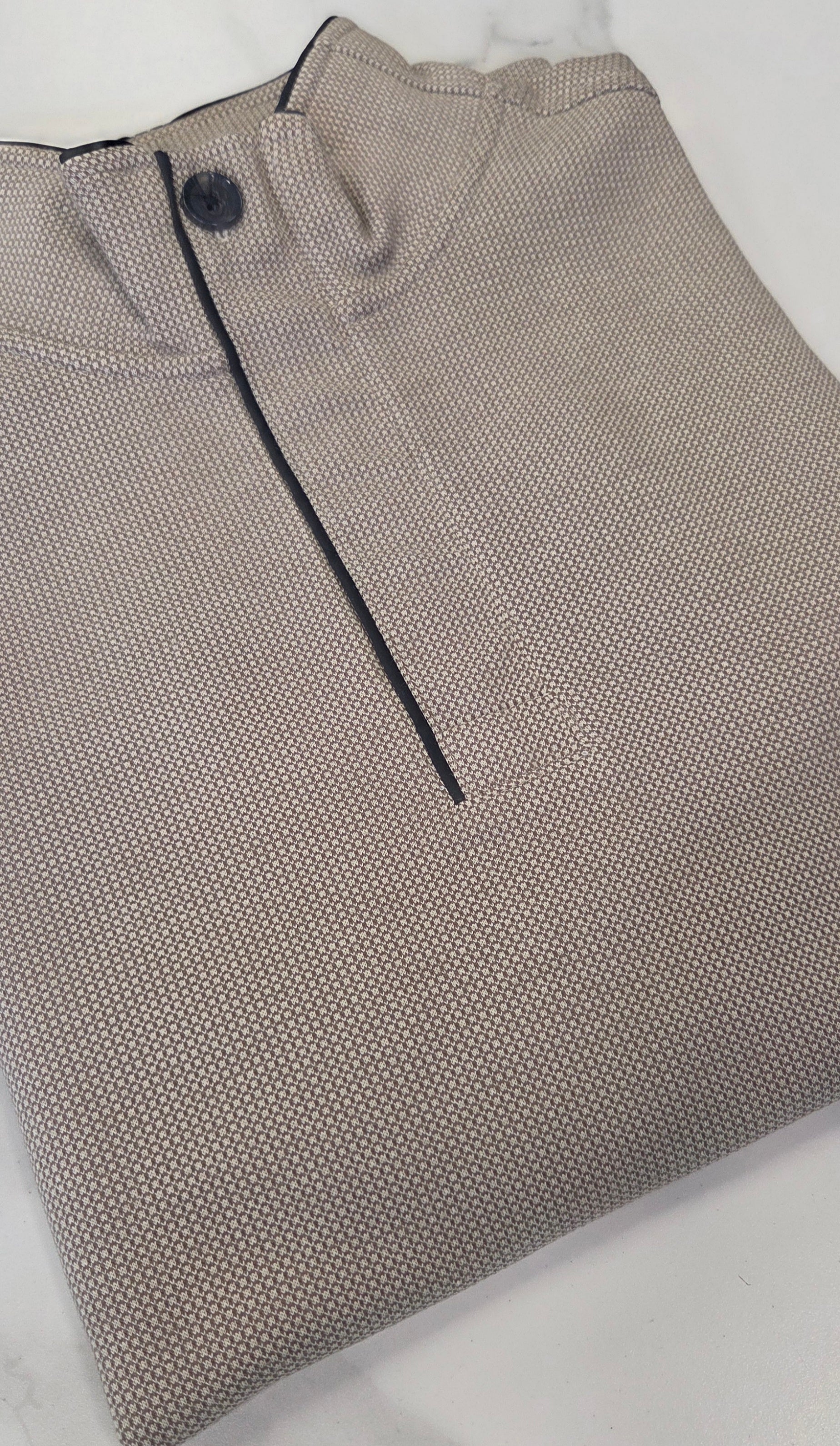 BAILEYS 1/4 BUTTON SWEATSHIRT - BEIGE