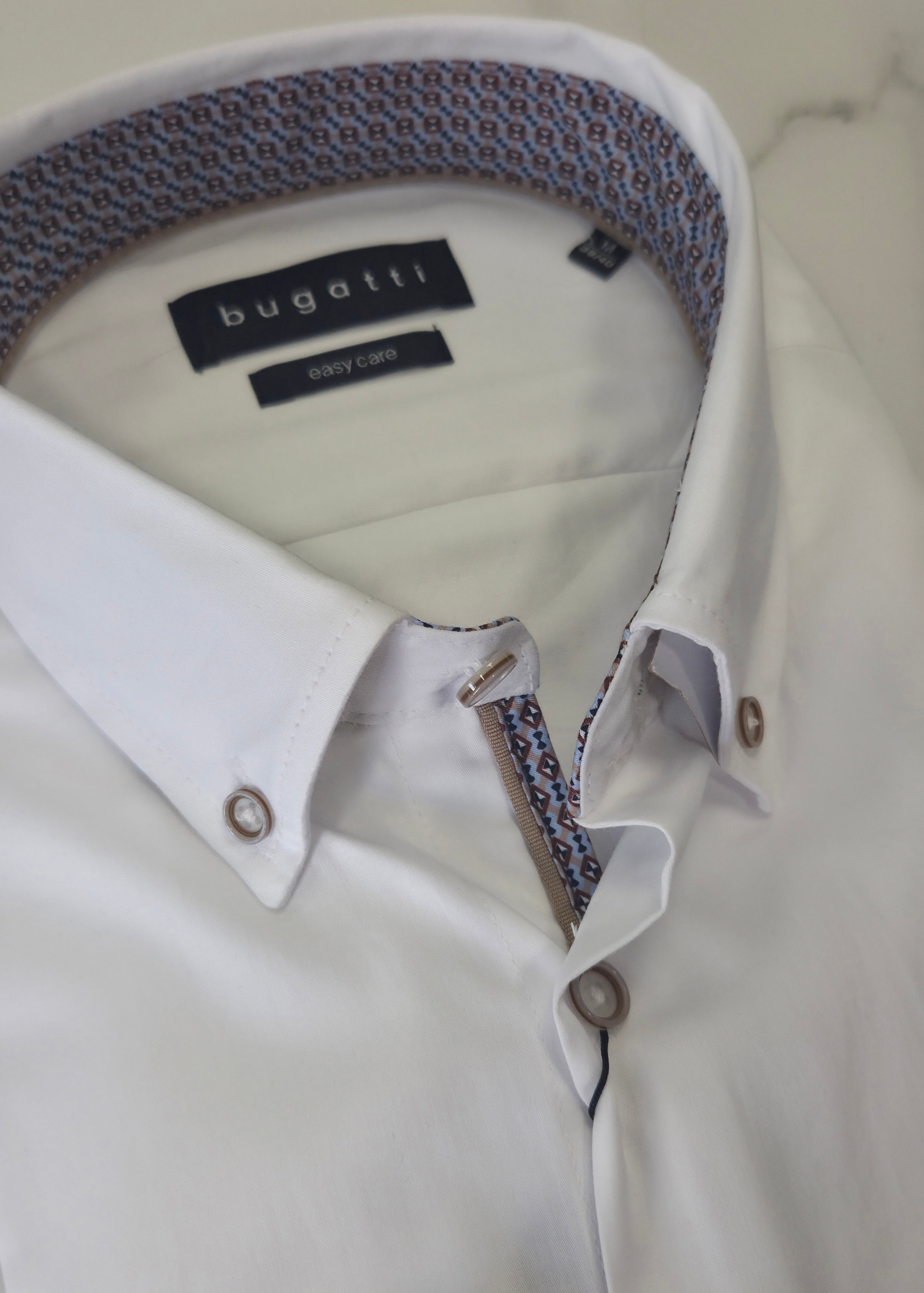 BUGATTI TRIMMED COLLAR/CUFF L/S SHIRT (9350/18509E/10) - WHITE