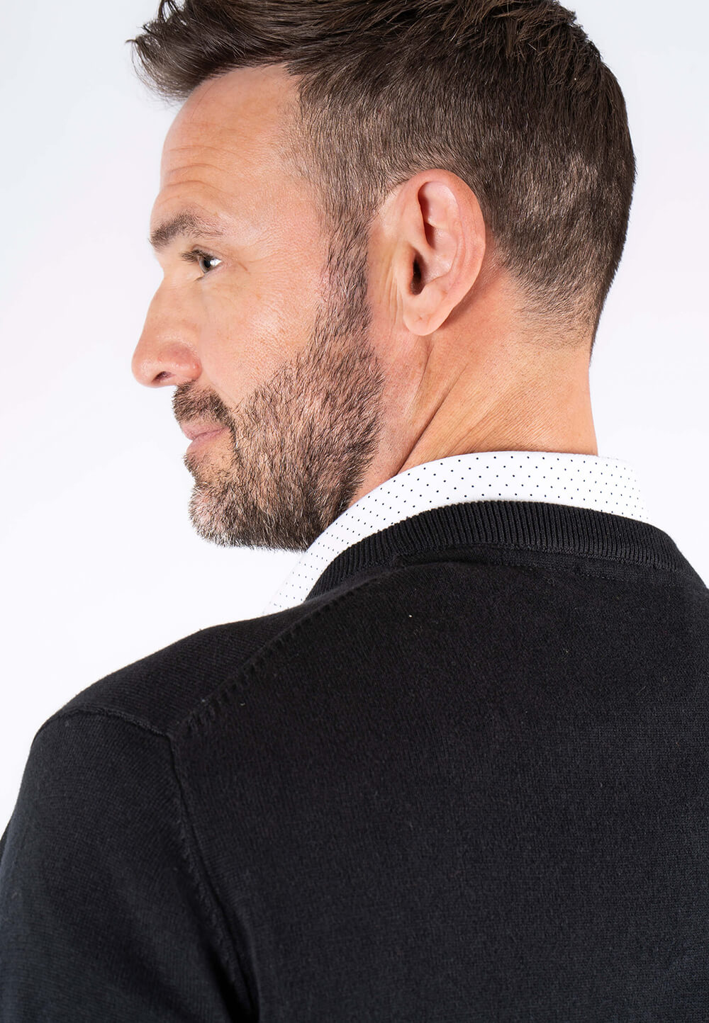 PRE END MALCOM V NECK KNITWEAR - BLACK