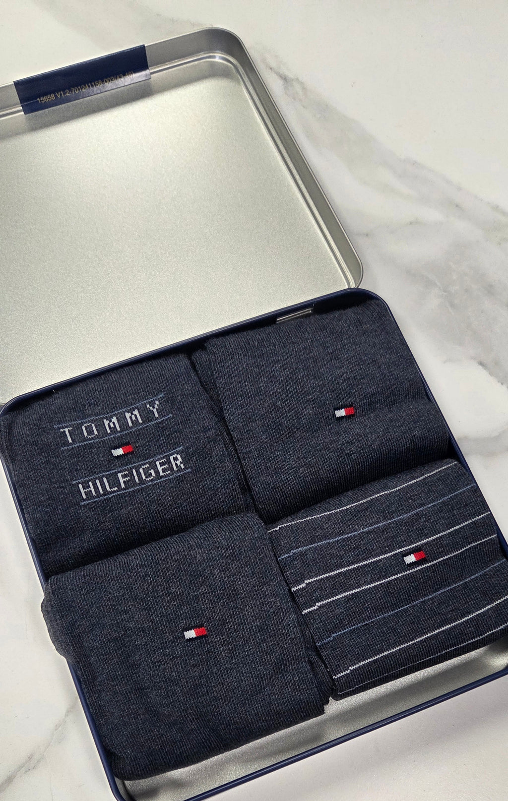 TOMMY HILFIGER 4 PACK GIFT TIN - DENIM