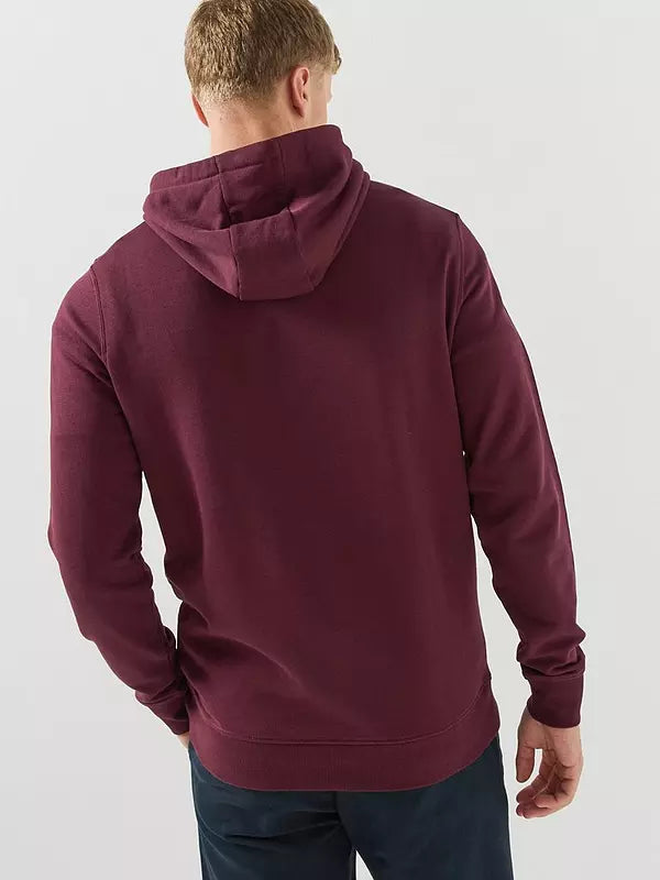 LYLE & SCOTT CORE LOGO HOODIE  - WINE