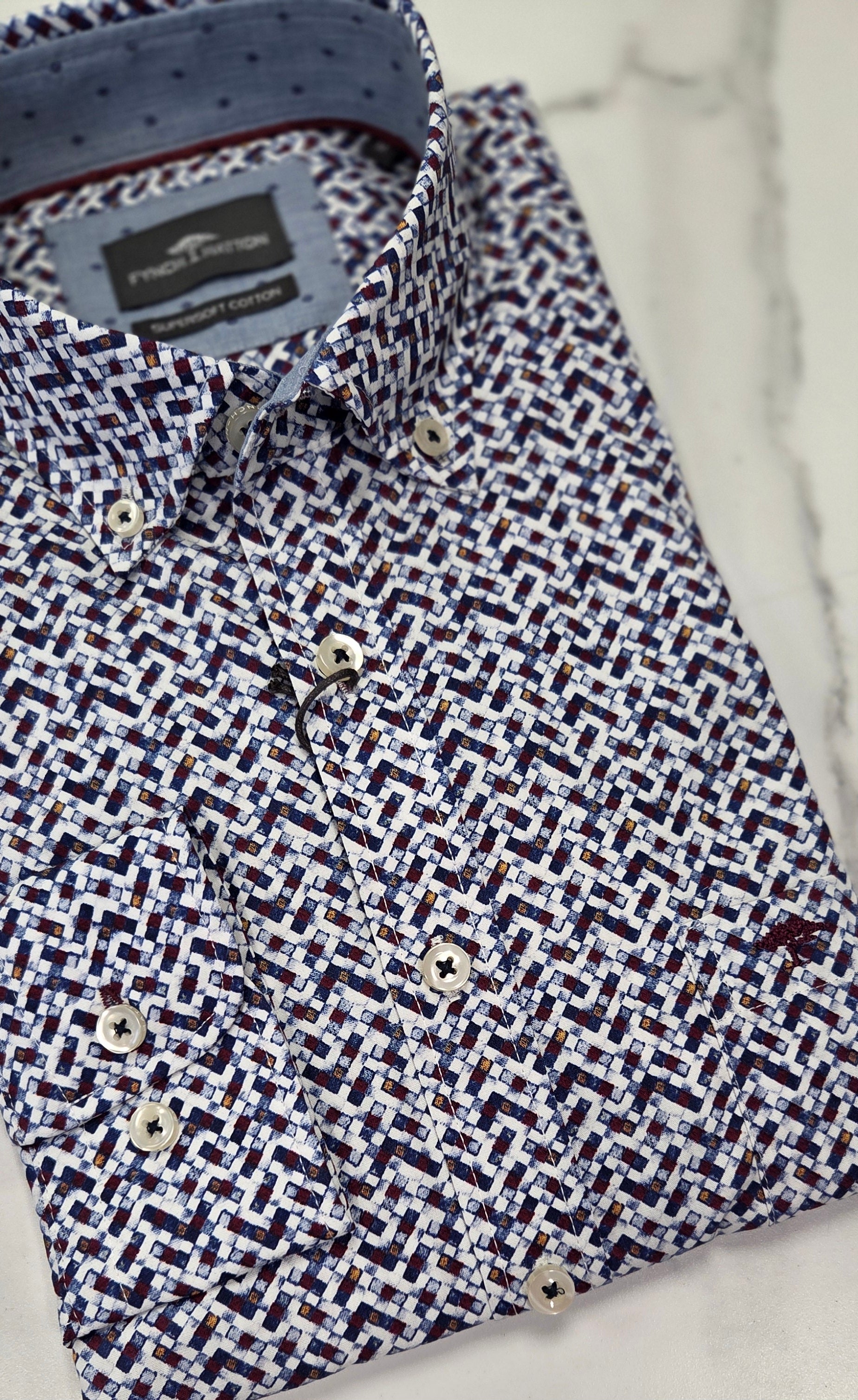 FYNCH HATTON PATTERN L/S SHIRT  - WHITE/WINE