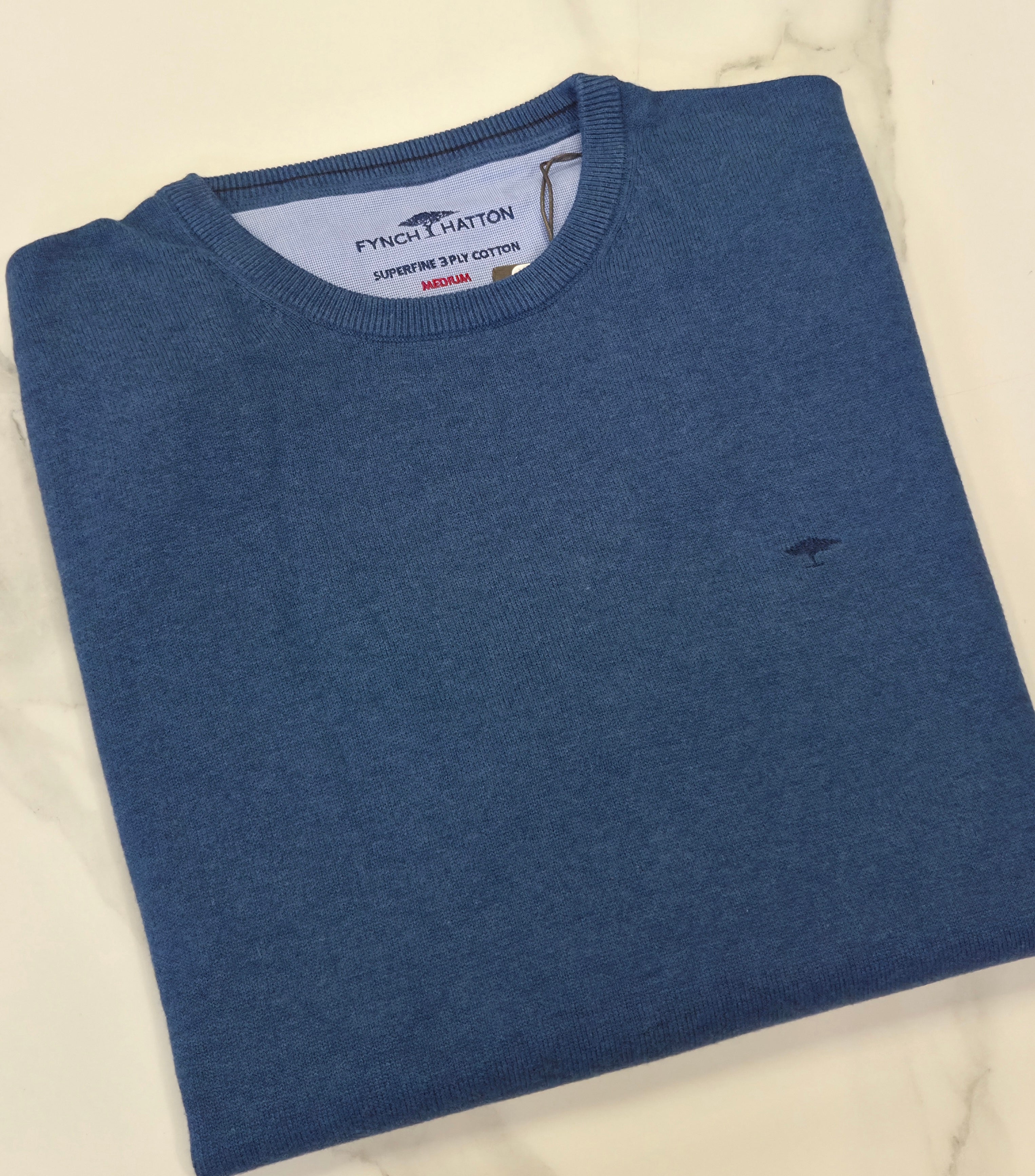 FYNCH HATTON SUPERFINE O-NECK KNITWEAR  -  MIDNIGHT