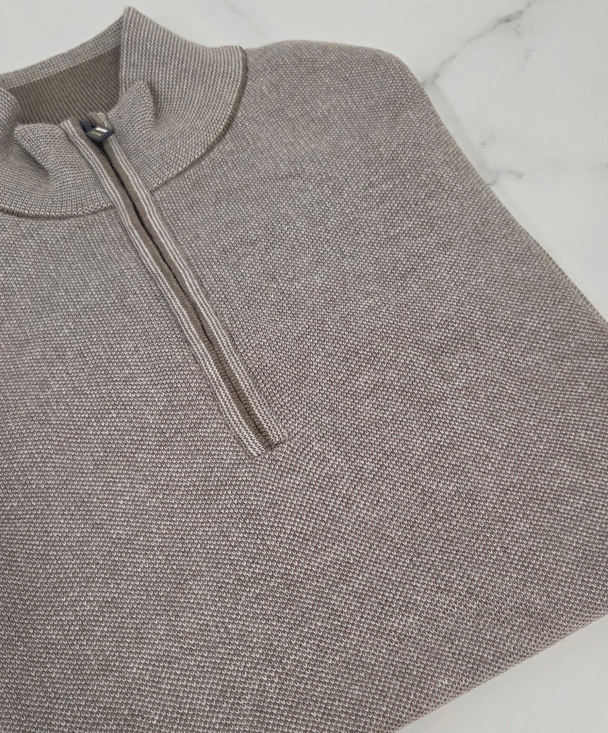 BAILEYS 1/4 ZIP KNIT (628409/985) - BEIGE