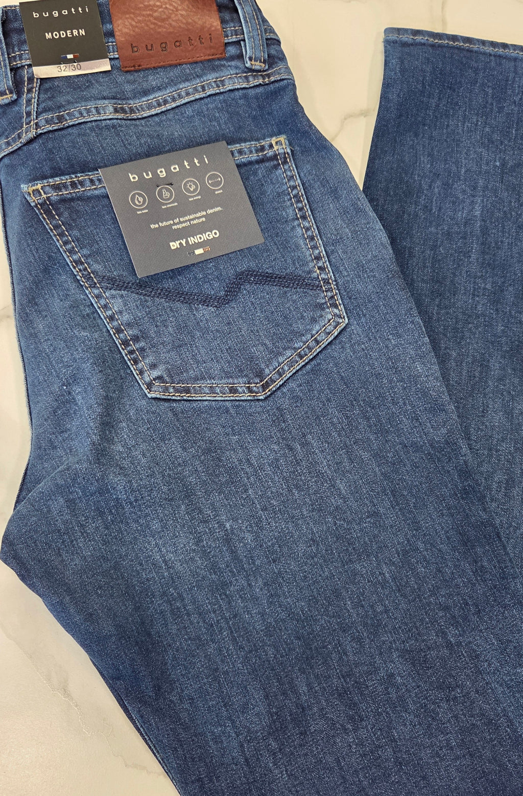 BUGATTI ATURO DENIMS (3919D/26612/344) - MID WASH