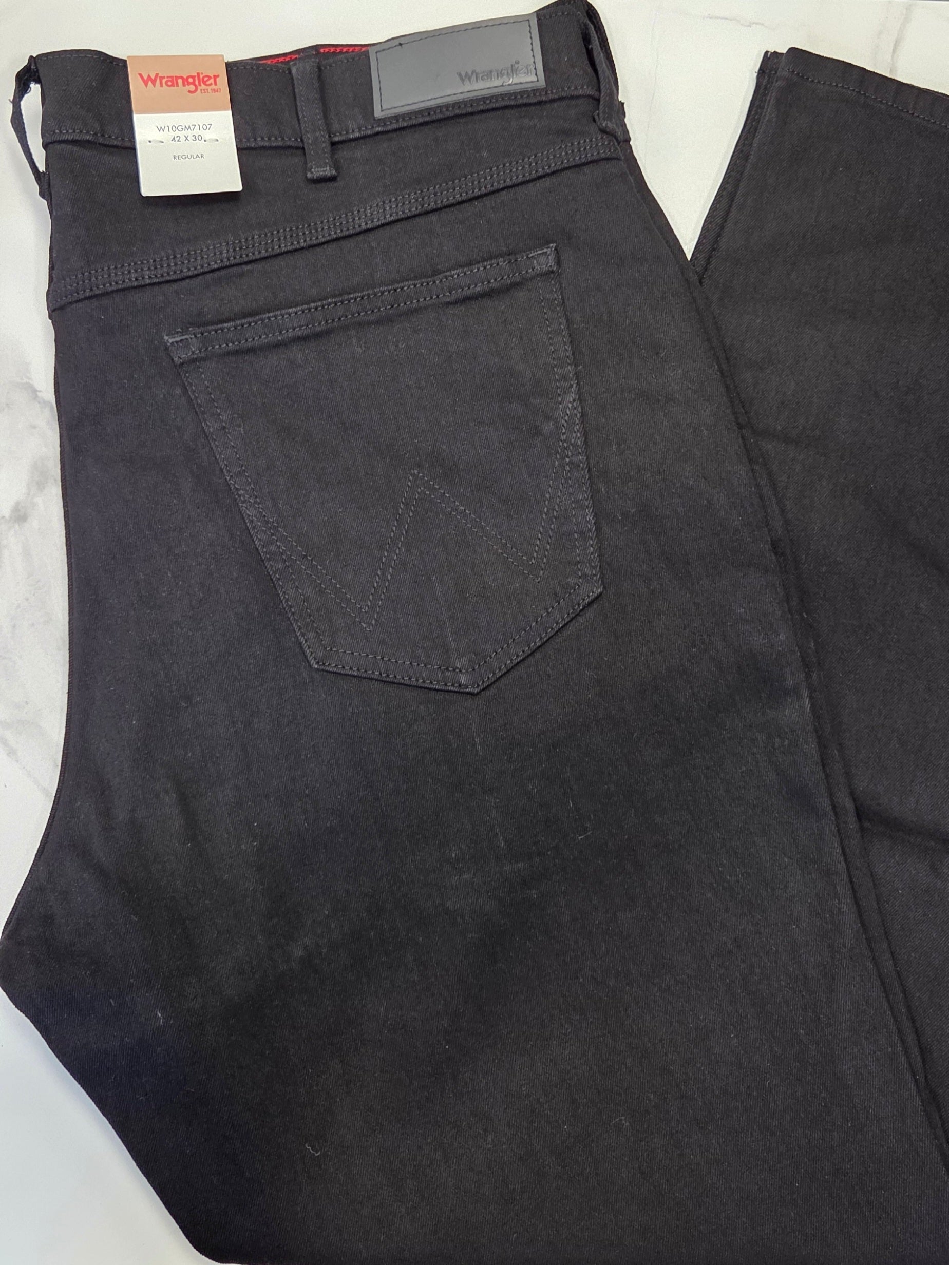 WRANGLER BLACK RINSE REGULAR STRAIGHT DENIMS - PLUS SIZE